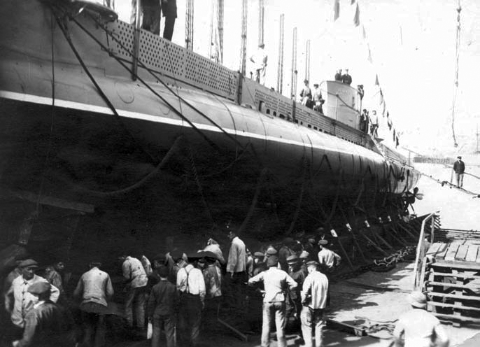 Attēls:Submarine Ronis Nant 1926.jpg