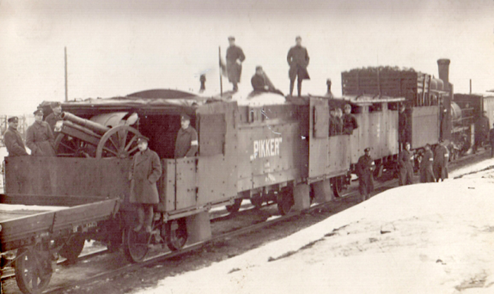 Attēls:Soomusrong nr4 Pikker.jpg