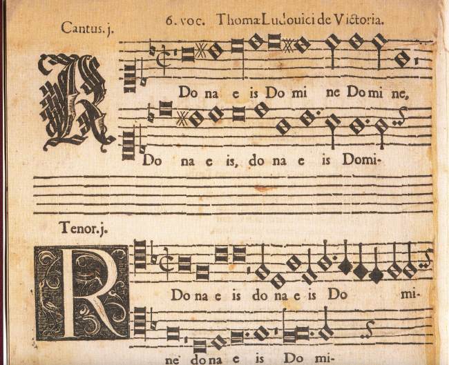 Attēls:Officium defunctorum Victoria.jpg