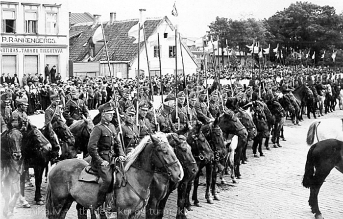 Attēls:Aizsargu jatnieki.jpg