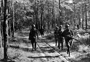 Latviesu sucmanu patrula.jpg